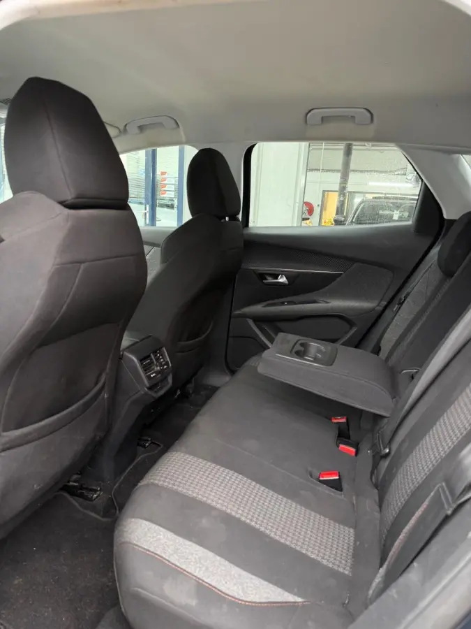 1.2 Benzine | 5 zitplaatsen | Hoge instap