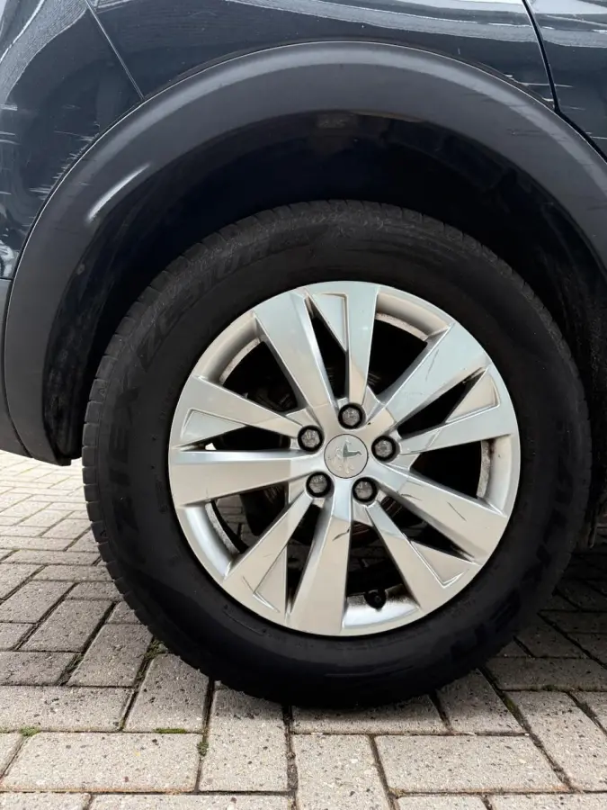 1.2 Benzine | 5 zitplaatsen | Hoge instap