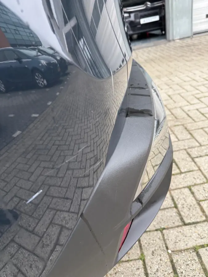 1.2 Benzine | 5 zitplaatsen | Hoge instap