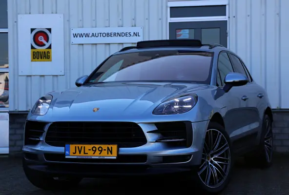 3.0S 4WD 354PK*Perfect Porsche Onderh.*Pano/PASM Luchtvering/Sportuitlaat/Pano/Bose/Sport Chrono/Sportstuur/Stoelverw.V+A/Stuurverw./Stoelkoeling/Camera/Memorie/Dodehoek/Elek. Klep/21 inch L