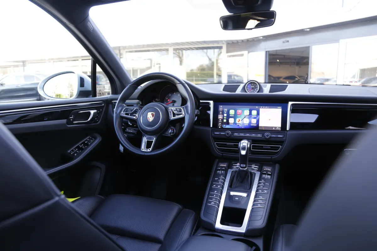 3.0S 4WD 354PK*Perfect Porsche Onderh.*Pano/PASM Luchtvering/Sportuitlaat/Pano/Bose/Sport Chrono/Sportstuur/Stoelverw.V+A/Stuurverw./Stoelkoeling/Camera/Memorie/Dodehoek/Elek. Klep/21 inch L