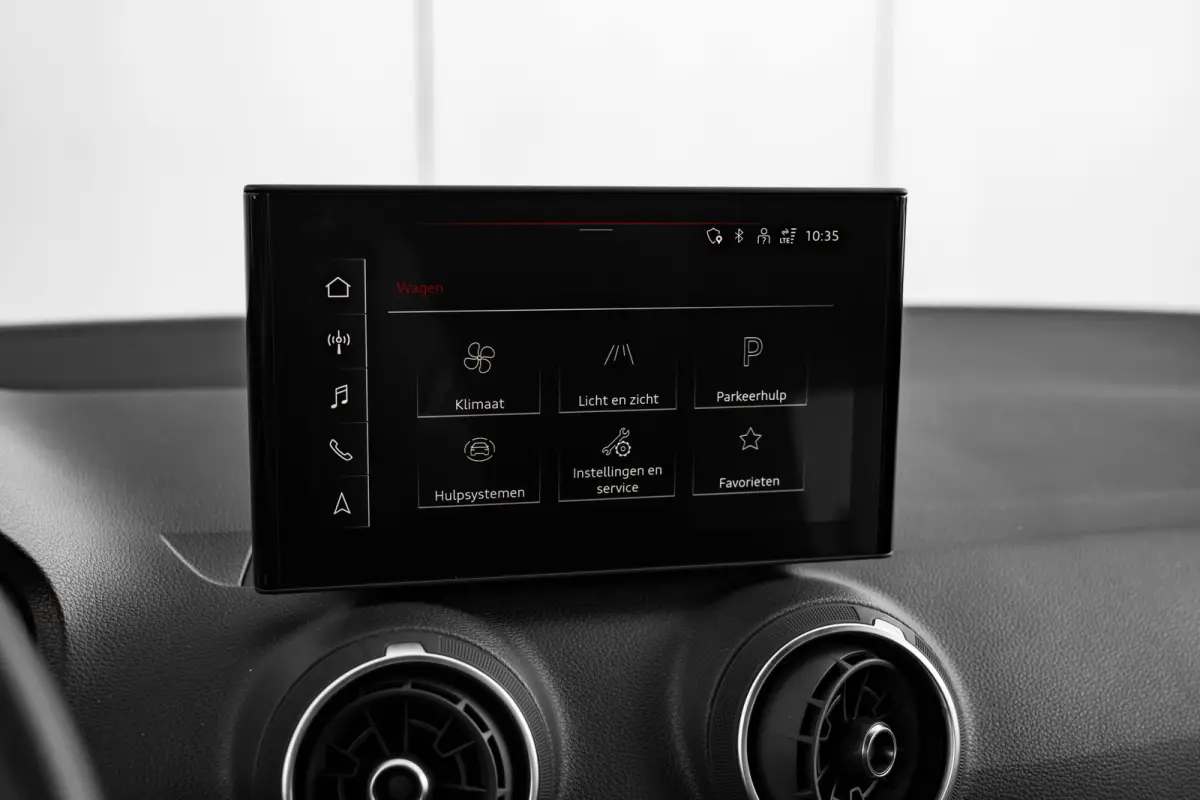 Pro Line | Audi smartphone interface | Cruise control (incl. speedlimiter) | LED-koplampen