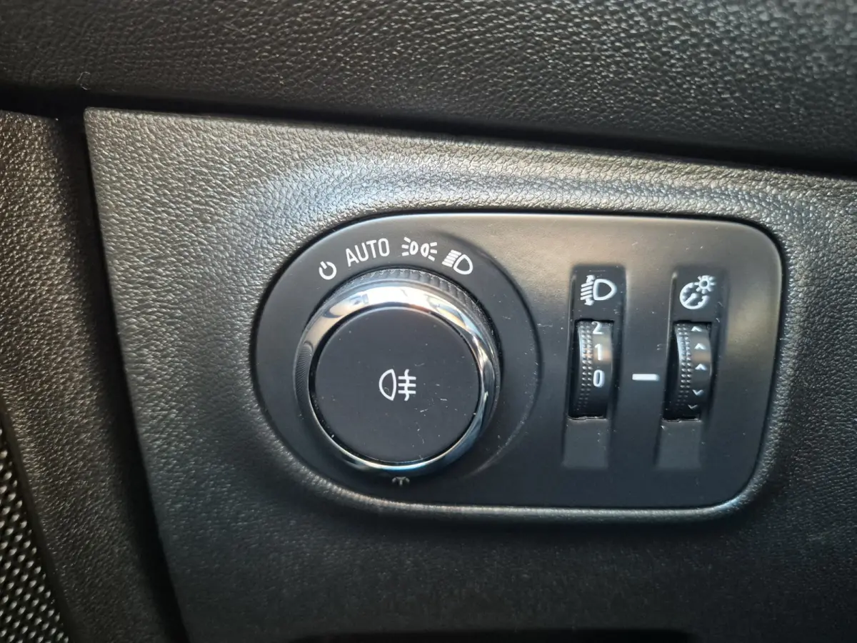 1.0 Turbo Rocks Ilvy Favourite,airco,cruisecontrol,parkeersensoren,