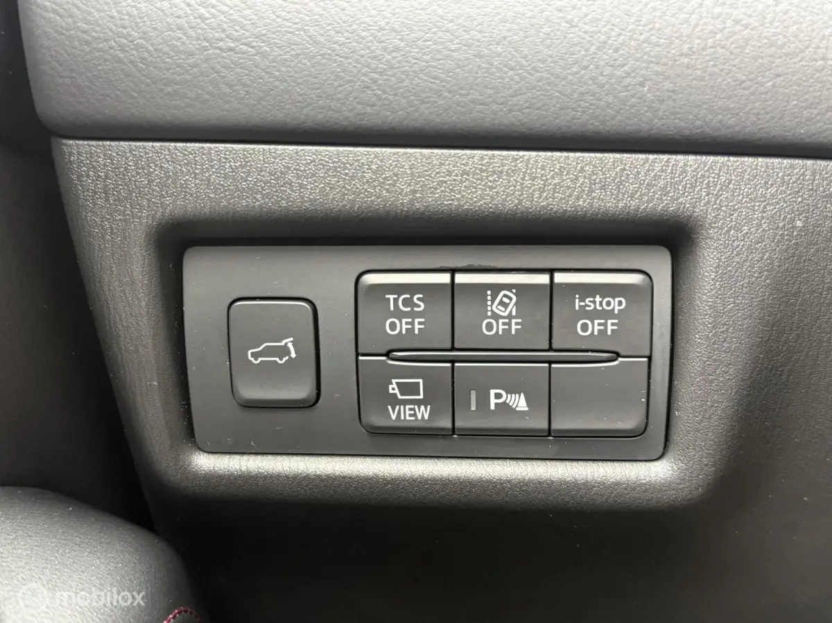 2.0 SkyActiv-G 165 Sportive Navi Carplay 360 Camera Alcantara 19 inch Bose ACC