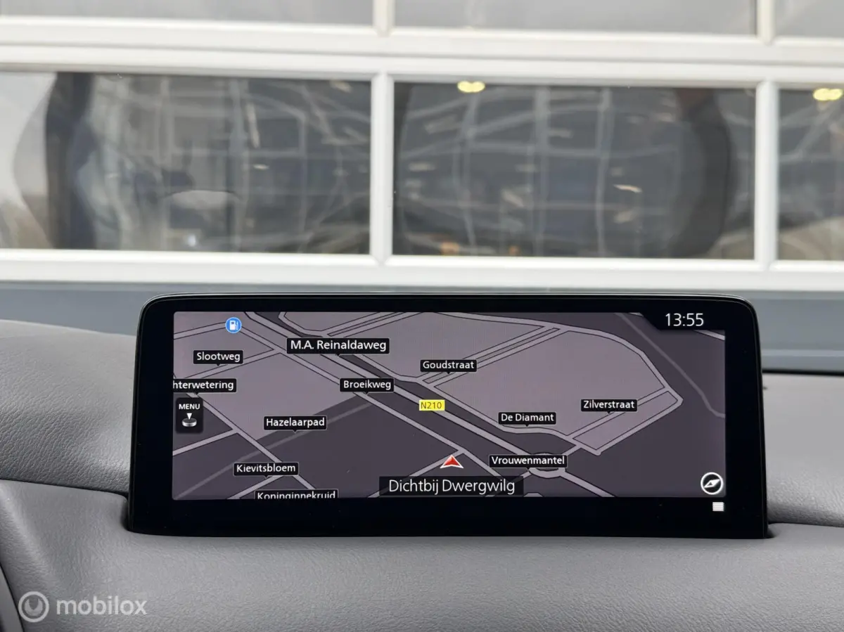 2.0 SkyActiv-G 165 Sportive Navi Carplay 360 Camera Alcantara 19 inch Bose ACC