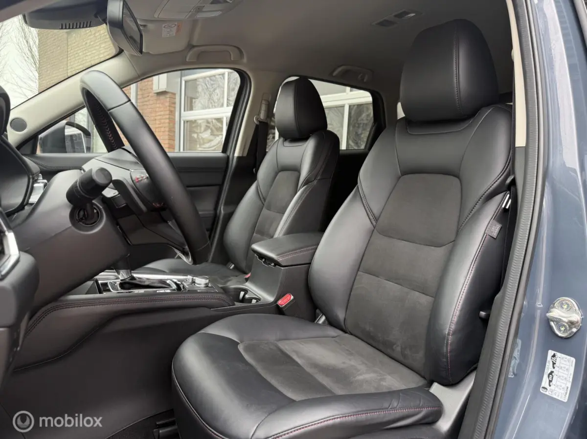 2.0 SkyActiv-G 165 Sportive Navi Carplay 360 Camera Alcantara 19 inch Bose ACC
