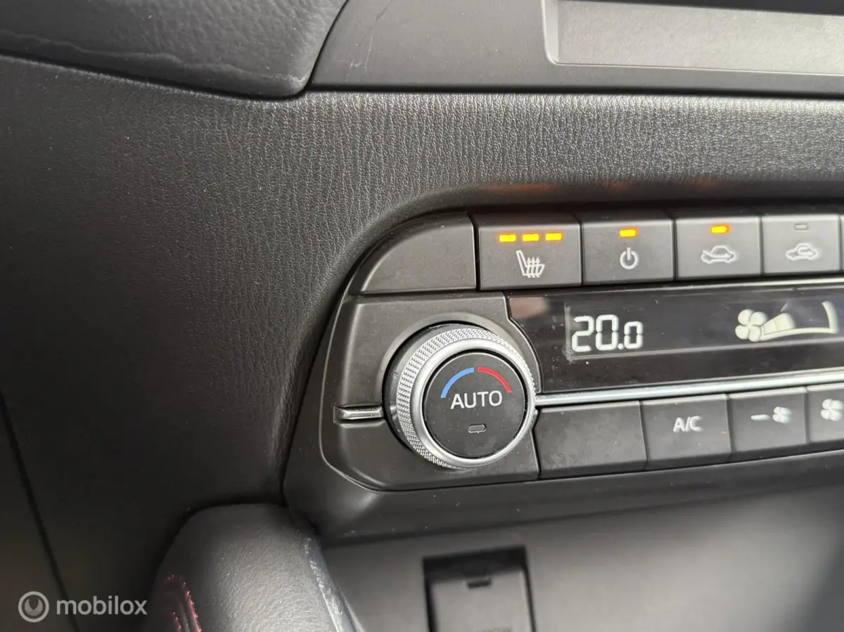 2.0 SkyActiv-G 165 Sportive Navi Carplay 360 Camera Alcantara 19 inch Bose ACC