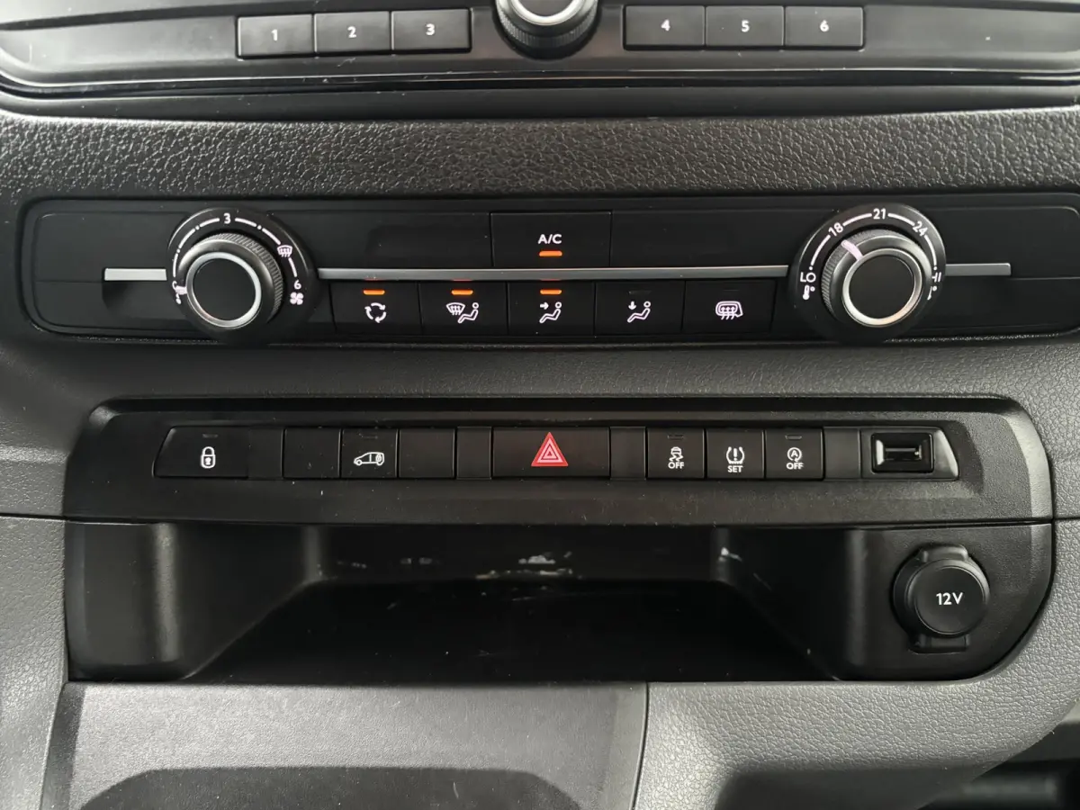 1.5 BlueHDI 100*AIRCO*CRUISE*3PERS.*BLUETOOTH