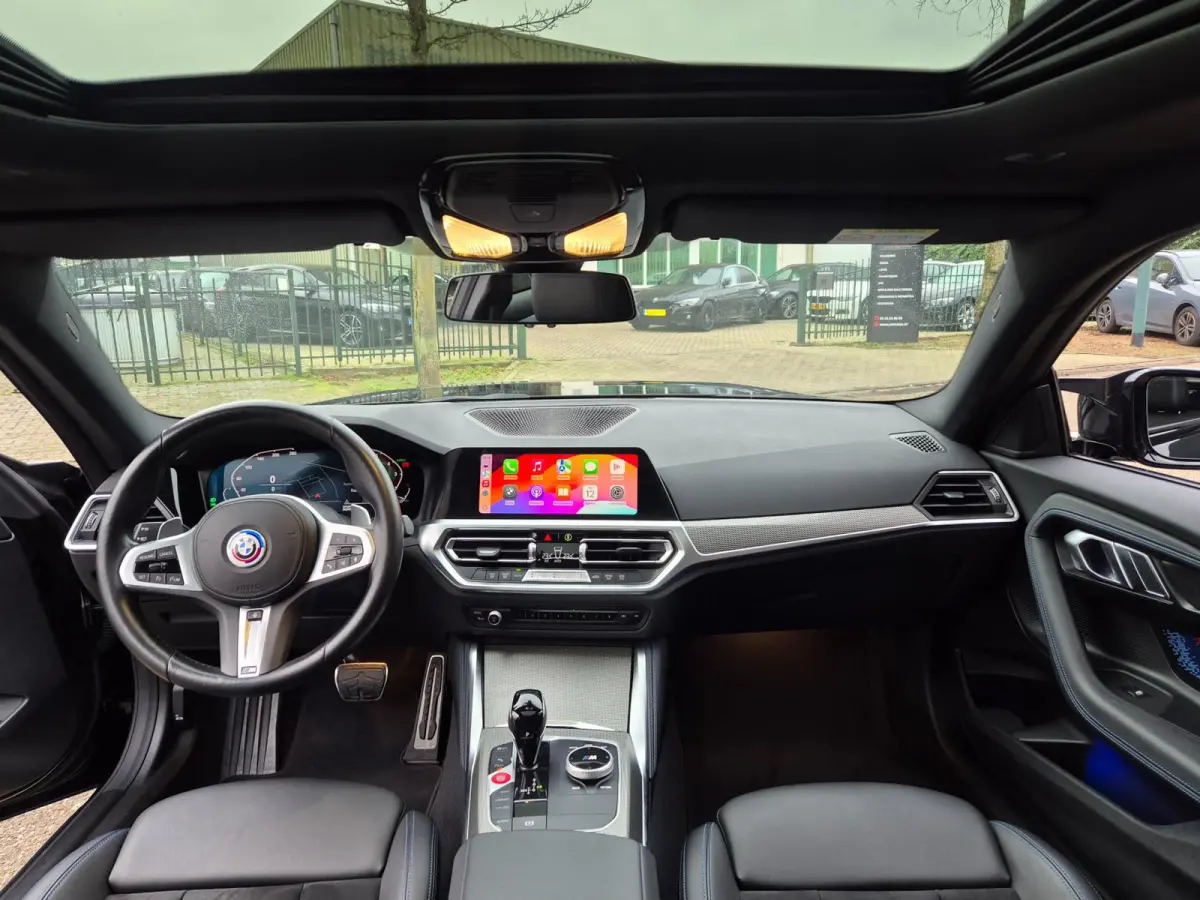 220i M Sport 50-jahre Edition Fabrieksgarantie Schuifdak NAP NL CarPlay Camera 100% Dealeronderhouden RIJKLAAR