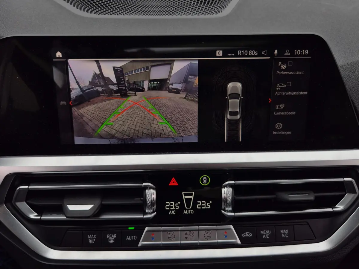220i M Sport 50-jahre Edition Fabrieksgarantie Schuifdak NAP NL CarPlay Camera 100% Dealeronderhouden RIJKLAAR