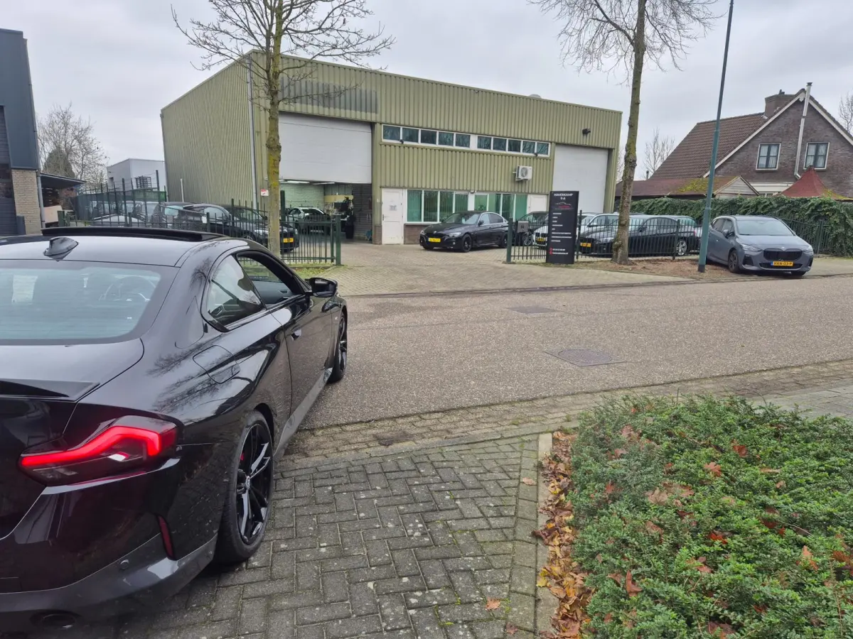 220i M Sport 50-jahre Edition Fabrieksgarantie Schuifdak NAP NL CarPlay Camera 100% Dealeronderhouden RIJKLAAR
