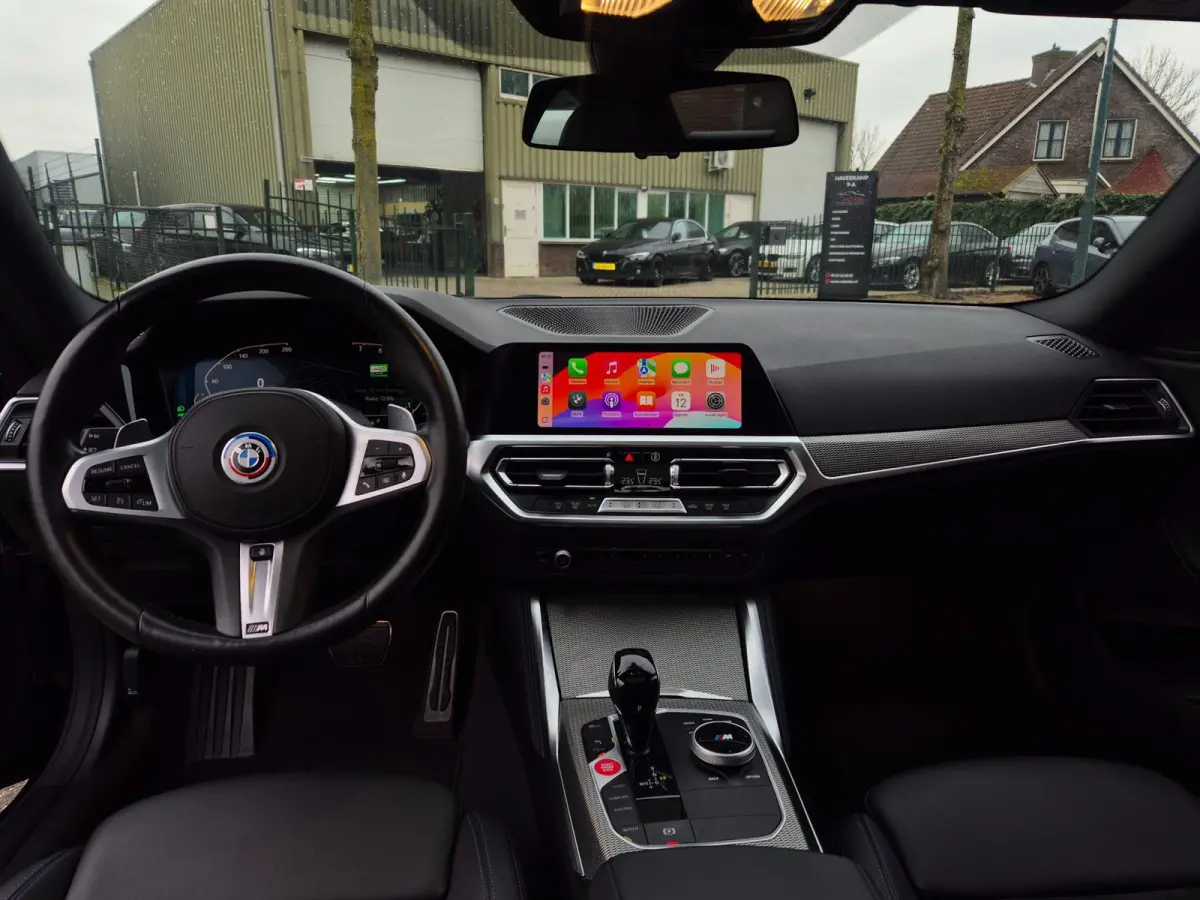 220i M Sport 50-jahre Edition Fabrieksgarantie Schuifdak NAP NL CarPlay Camera 100% Dealeronderhouden RIJKLAAR