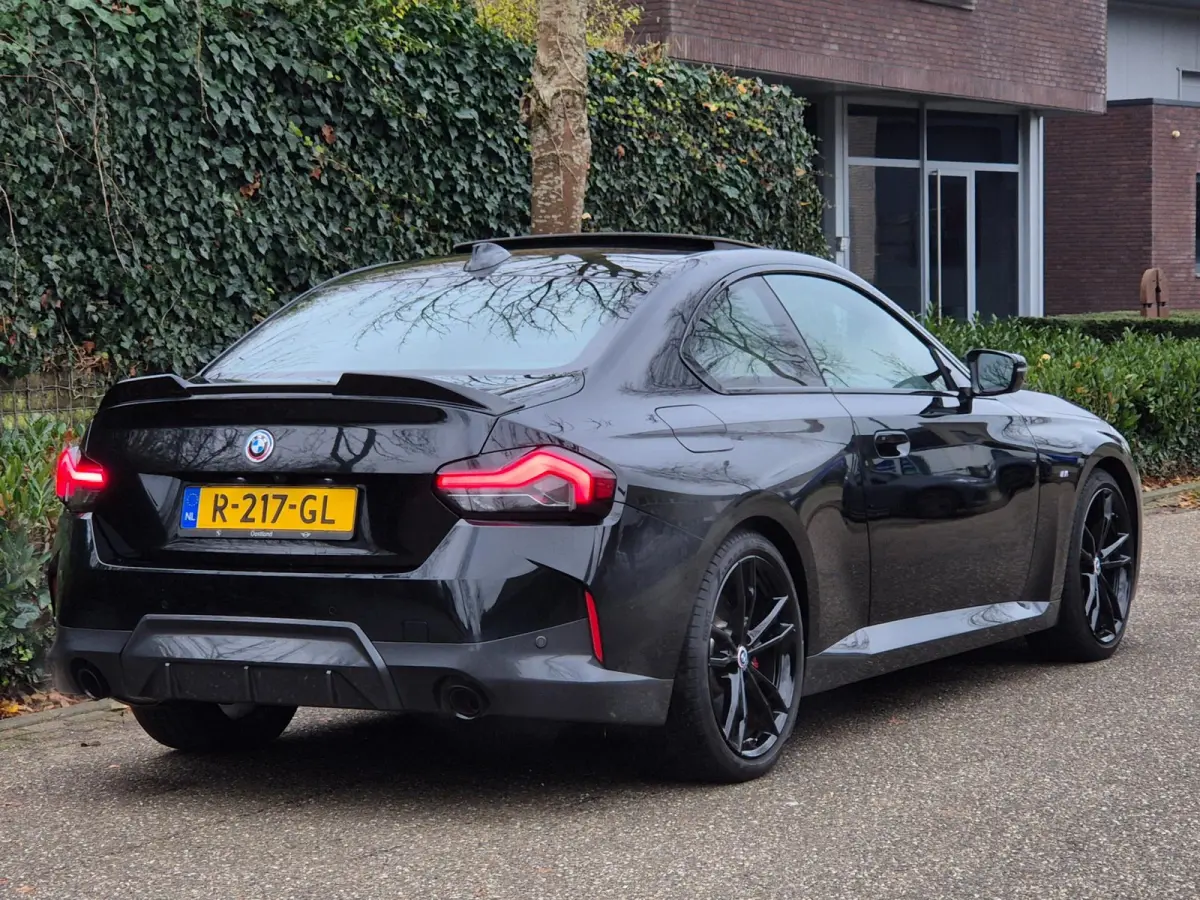 220i M Sport 50-jahre Edition Fabrieksgarantie Schuifdak NAP NL CarPlay Camera 100% Dealeronderhouden RIJKLAAR