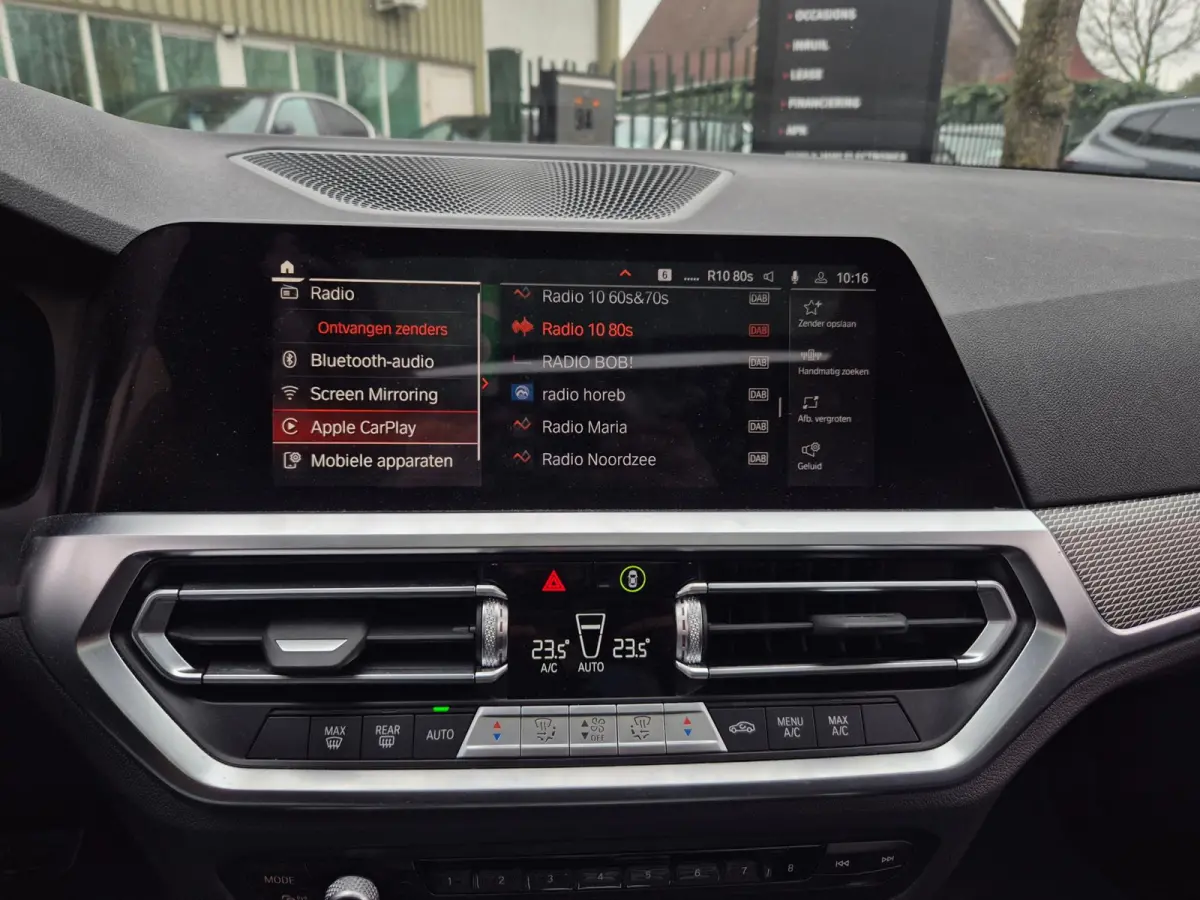 220i M Sport 50-jahre Edition Fabrieksgarantie Schuifdak NAP NL CarPlay Camera 100% Dealeronderhouden RIJKLAAR