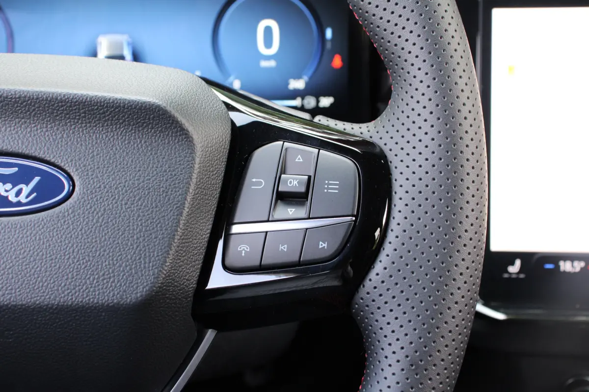 1.0EB ST-LINE AUTOMAAT | NL-AUTO! | WINTERPACK | COMFORTPACK | DEMO DEAL! | DRAADLOOS APPLE CARPLAY & ANDROID AUTO | NAVI | CLIMA | CRUISE | PARK SENS | PERFECTE STAAT!