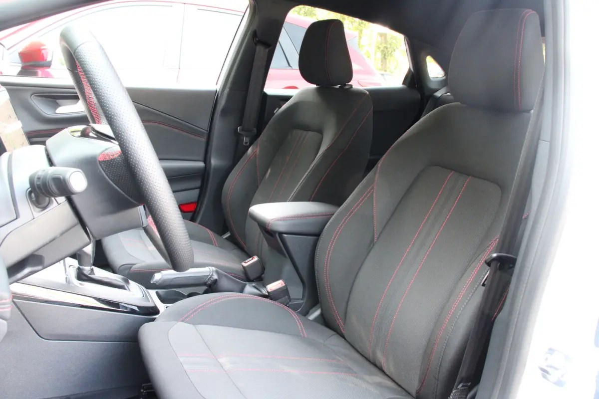 1.0EB ST-LINE AUTOMAAT | NL-AUTO! | WINTERPACK | COMFORTPACK | DEMO DEAL! | DRAADLOOS APPLE CARPLAY & ANDROID AUTO | NAVI | CLIMA | CRUISE | PARK SENS | PERFECTE STAAT!
