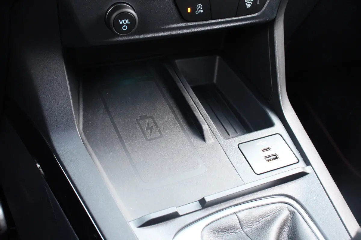 1.0EB ST-LINE AUTOMAAT | NL-AUTO! | WINTERPACK | COMFORTPACK | DEMO DEAL! | DRAADLOOS APPLE CARPLAY & ANDROID AUTO | NAVI | CLIMA | CRUISE | PARK SENS | PERFECTE STAAT!