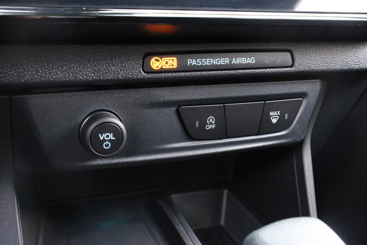 1.0EB ST-LINE AUTOMAAT | NL-AUTO! | WINTERPACK | COMFORTPACK | DEMO DEAL! | DRAADLOOS APPLE CARPLAY & ANDROID AUTO | NAVI | CLIMA | CRUISE | PARK SENS | PERFECTE STAAT!
