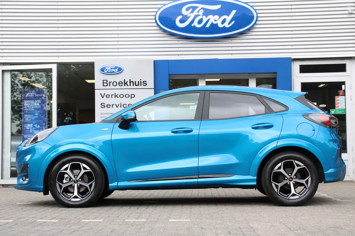 1.0EB ST-LINE | NL-AUTO! | WINTERPACK | DEMO DEAL! | DRAADLOOS APPLE CARPLAY & ANDROID AUTO | CAMERA | PARKEERSENSOREN | PERFECTE STAAT!|
