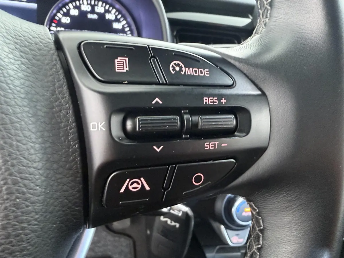 1.0 T-GDi MHEV DynamicLine | Automaat | Trekhaak | Navigatie | Lage km-stand |