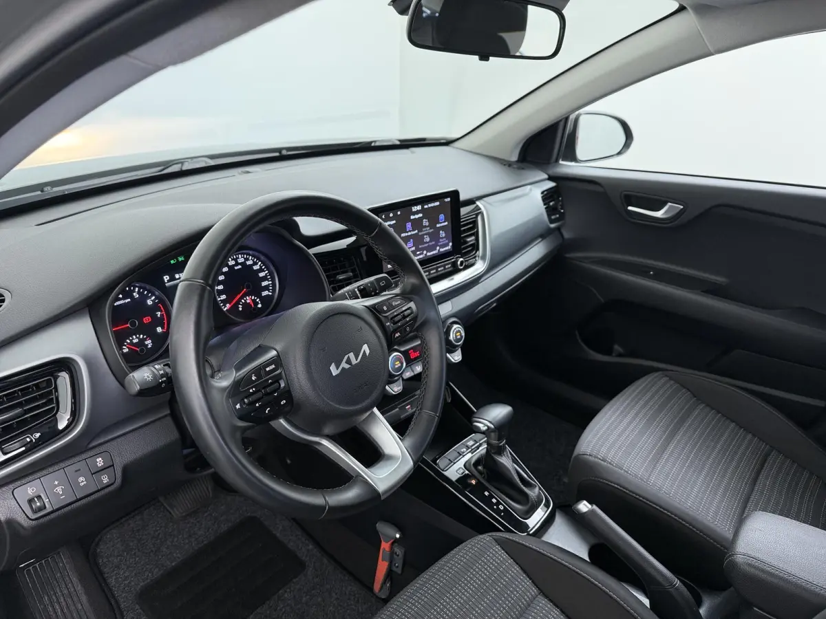 1.0 T-GDi MHEV DynamicLine | Automaat | Trekhaak | Navigatie | Lage km-stand |