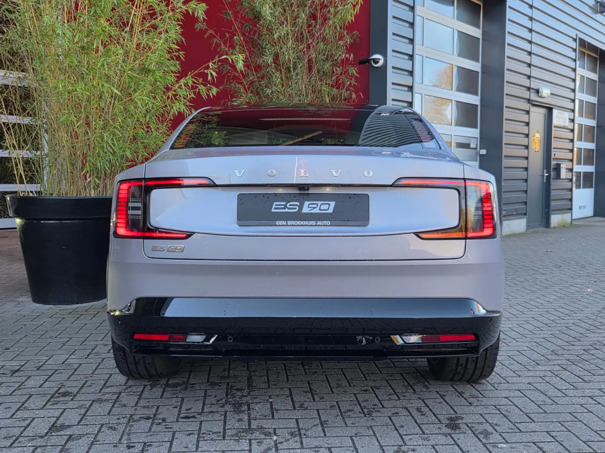Single Motor Extended Range Ultra 92 kWh | Bowers&Wilkins | Luchtvering | Massage/ventilatie | 22" Velgen