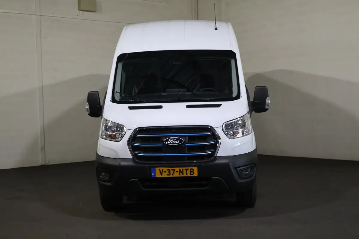350 L4 H3 Trend 68 kWh Post NL Inrichting