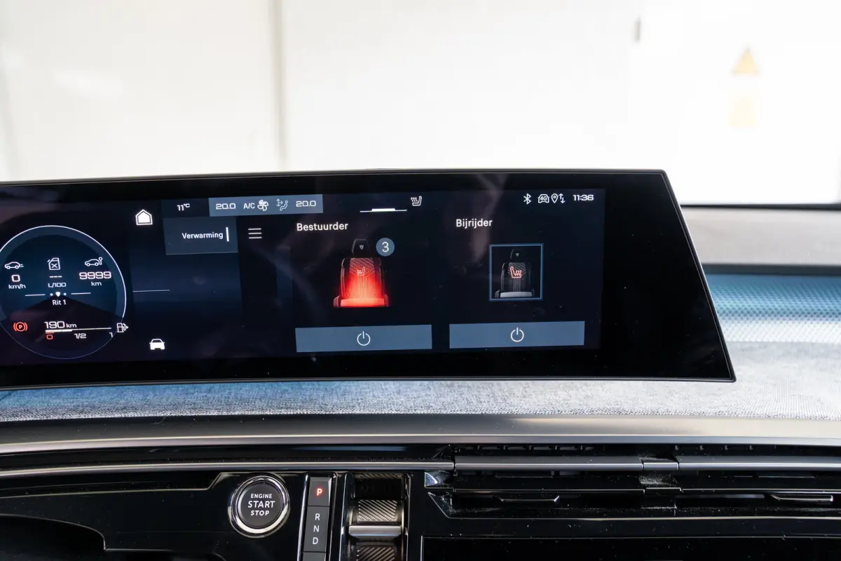 1.2 Hybrid 136 GT | Achterbank in delen neerklapbaar | Achteruitrijcamera | Apple Carplay/Android Auto|telefoonintegratie premium