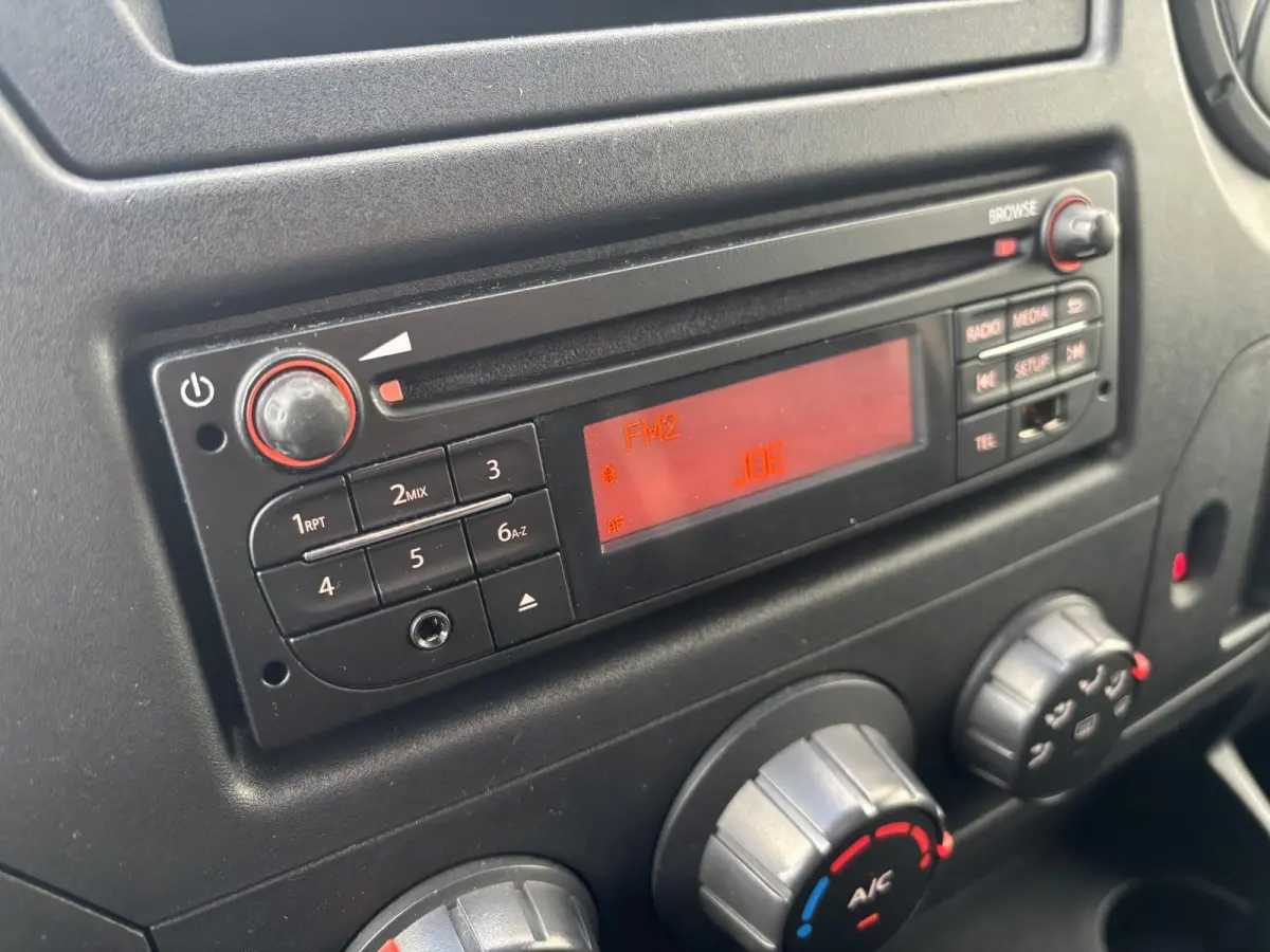 2.3 CDTI L2H1*A/C*CRUISE*LAADKLEP*3PERS*TEL*2500KG