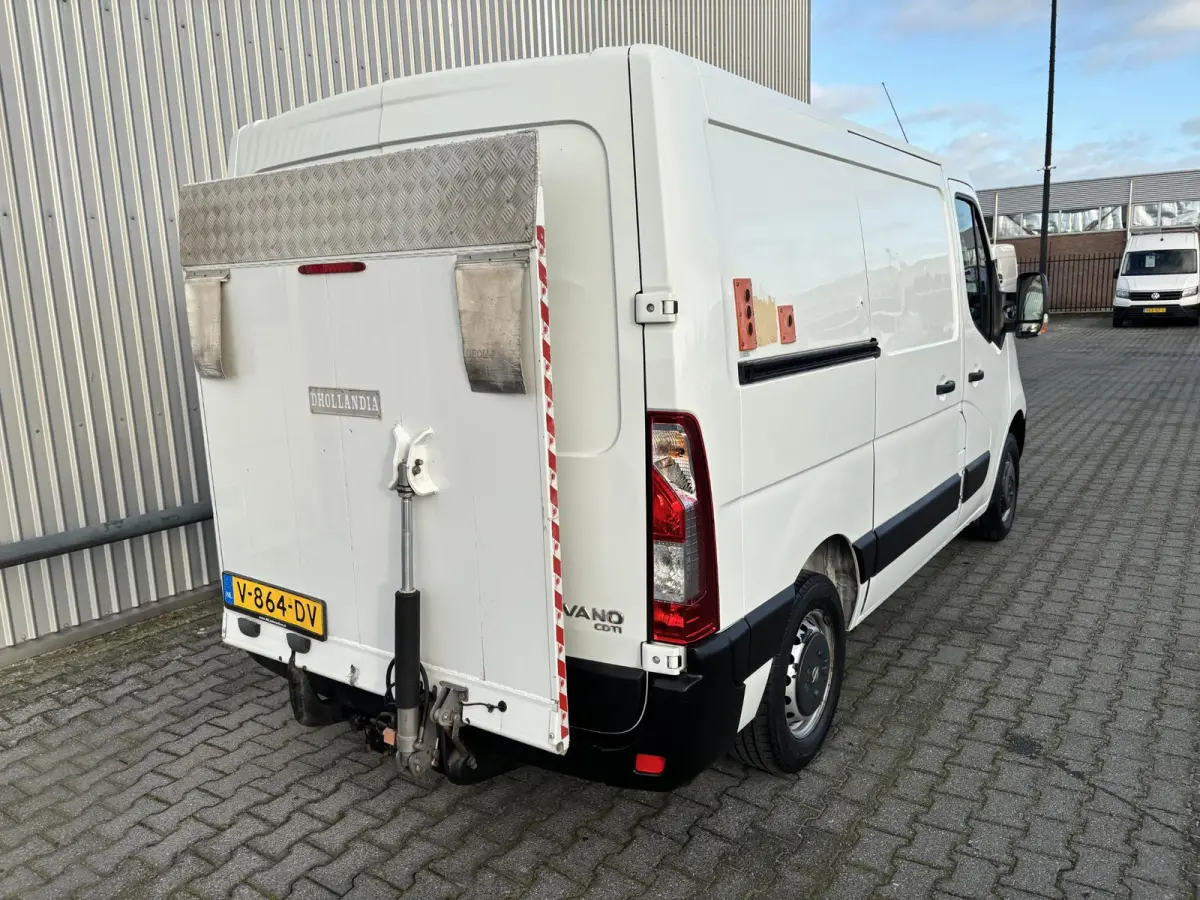 2.3 CDTI L2H1*A/C*CRUISE*LAADKLEP*3PERS*TEL*2500KG