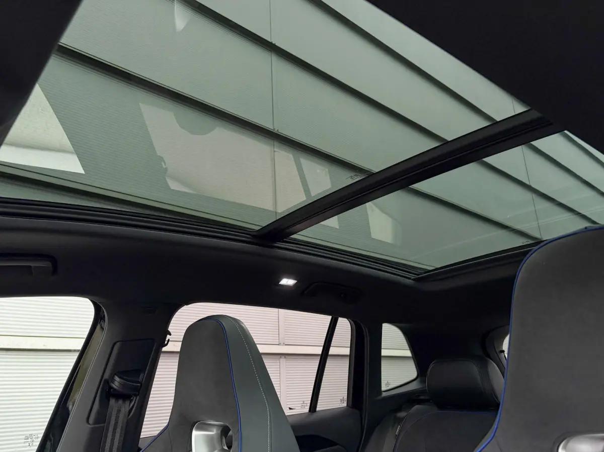 1.5 eHybrid 204pk DSG R-Line Edition | Panoramadak | Trekhaak | Massagestoelen