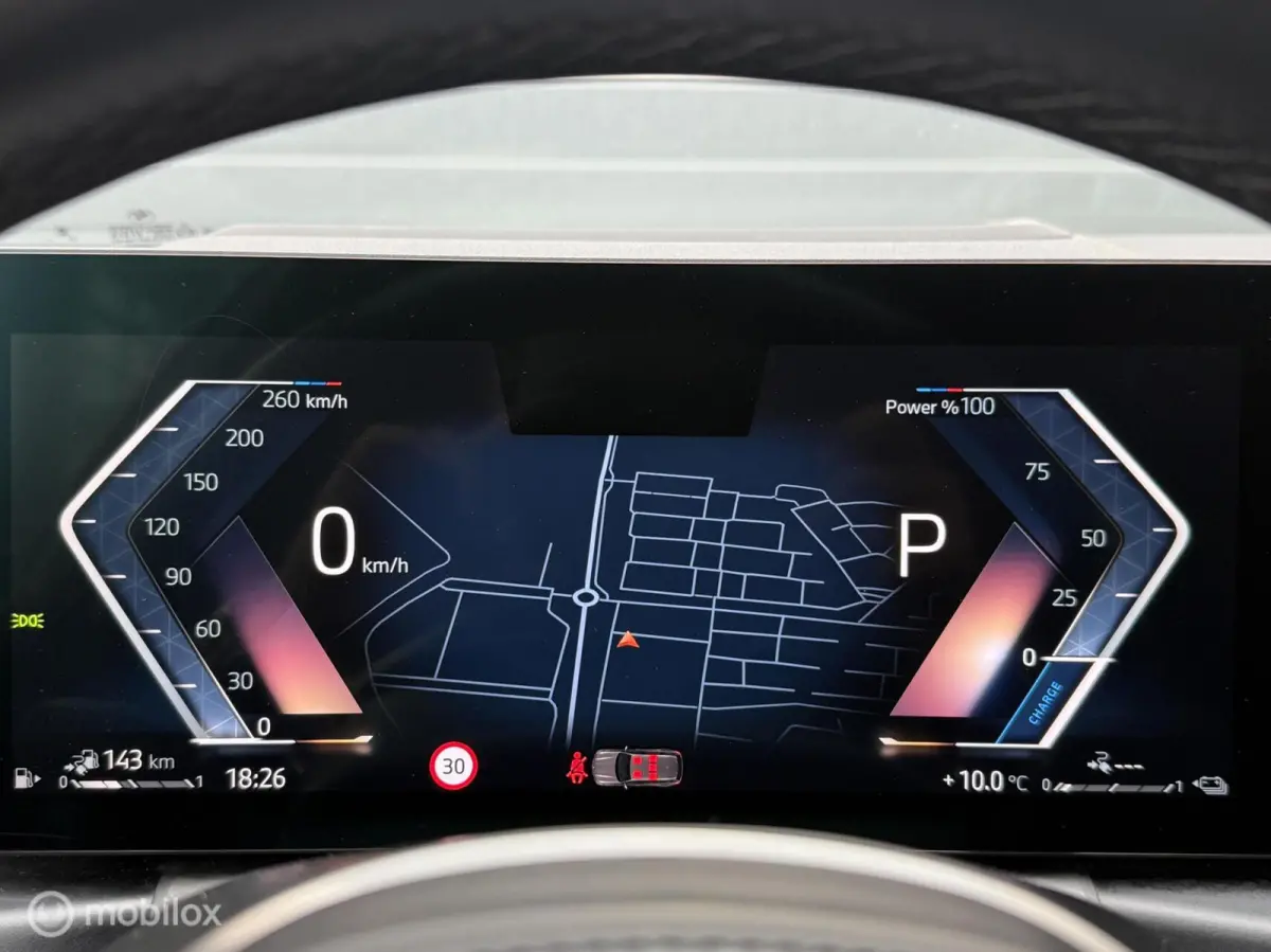330e xDrive M Performance Panodak HUD LED Navi Carplay Brooklyn Grau