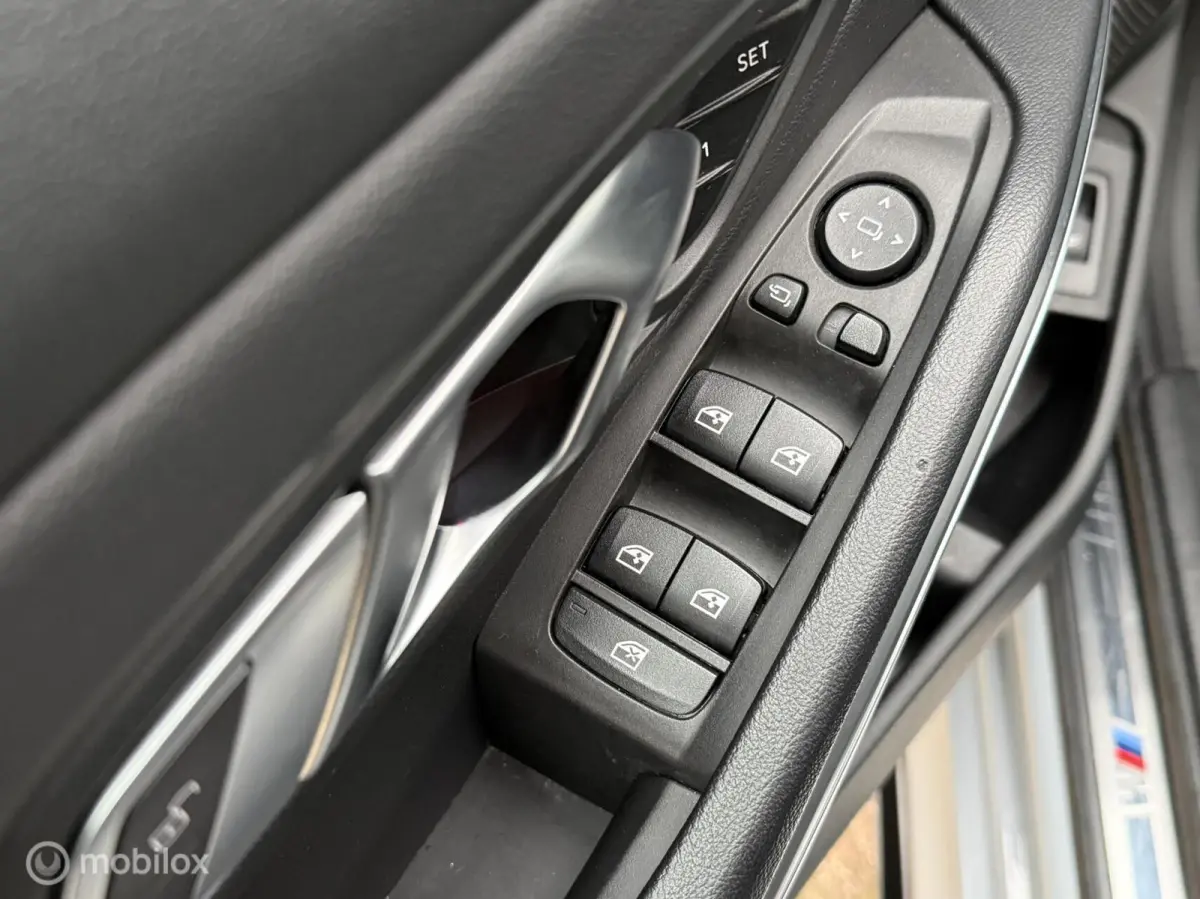 330e xDrive M Performance Panodak HUD LED Navi Carplay Brooklyn Grau