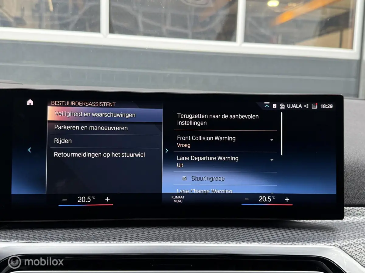 330e xDrive M Performance Panodak HUD LED Navi Carplay Brooklyn Grau