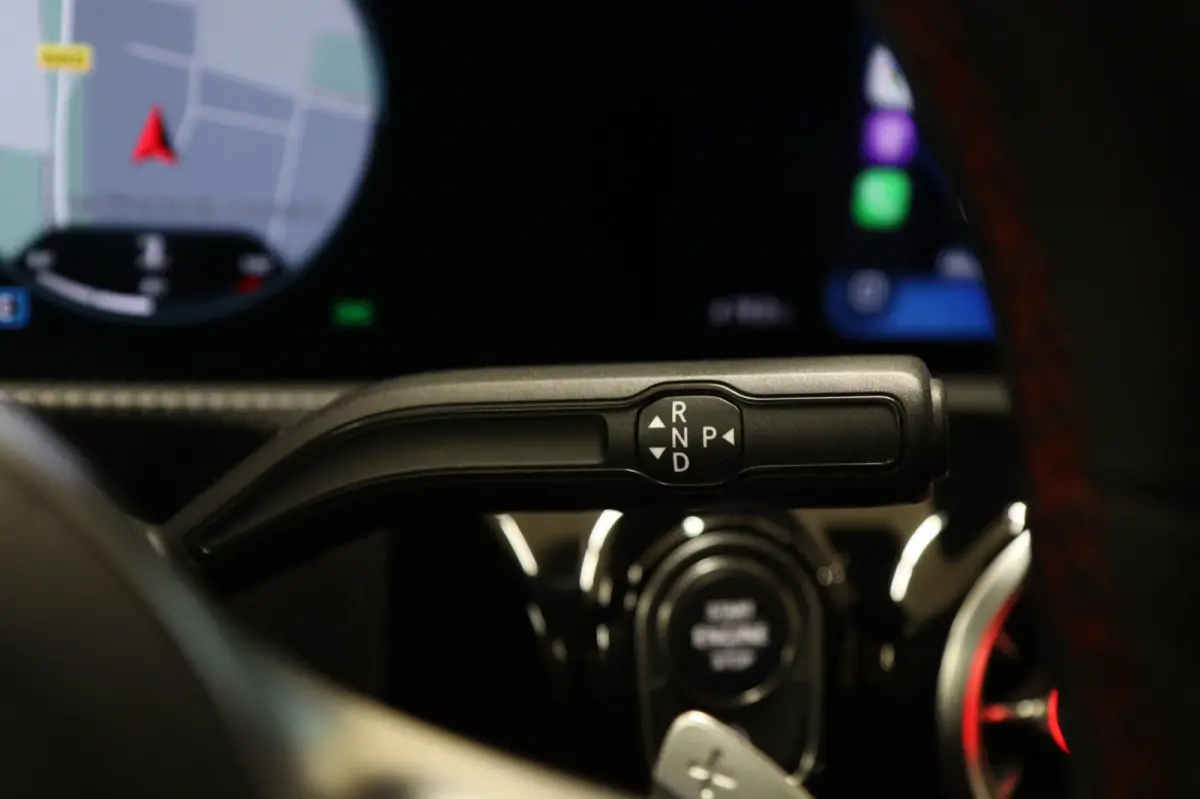 220 AMG Pano/Memory/Burm/Sfeer/Camera/Carplay/BOMVOL