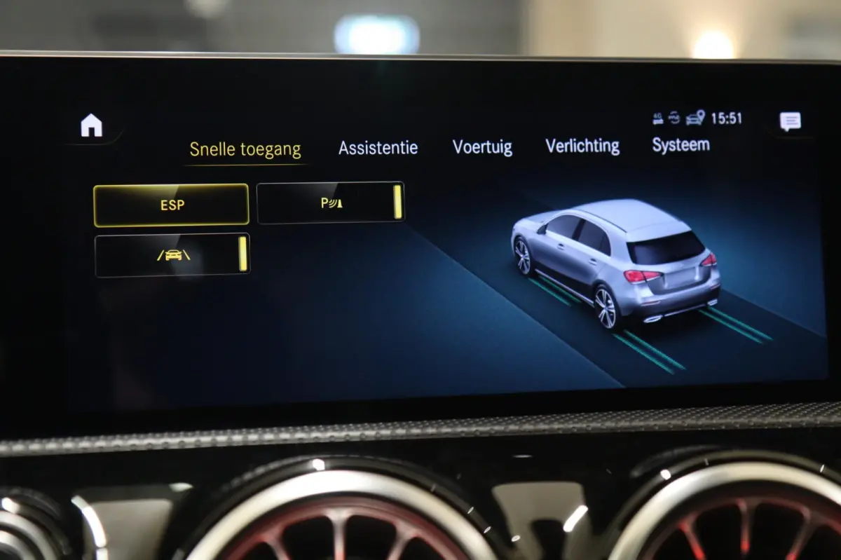 220 AMG Pano/Memory/Burm/Sfeer/Camera/Carplay/BOMVOL