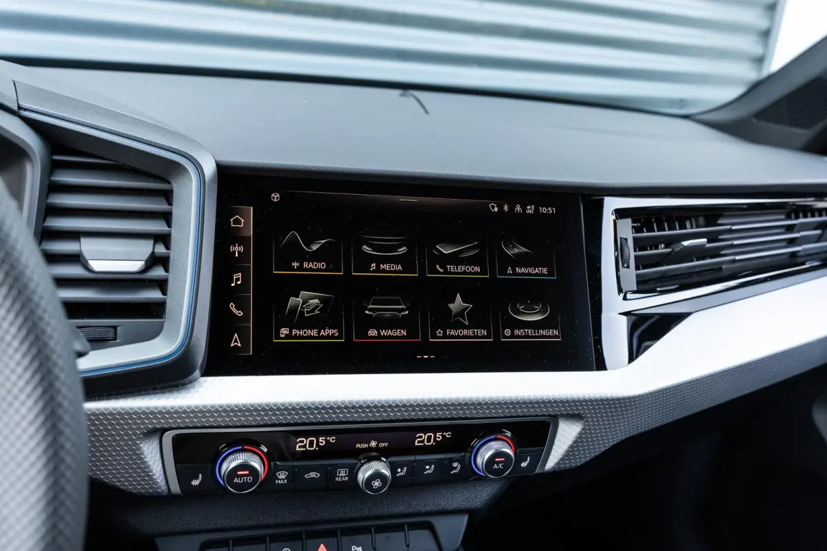 25 TFSI 95pk S-tronic S edition | Stoelverwarming | Achteruitrijcamera | Cruise Control Adaptief