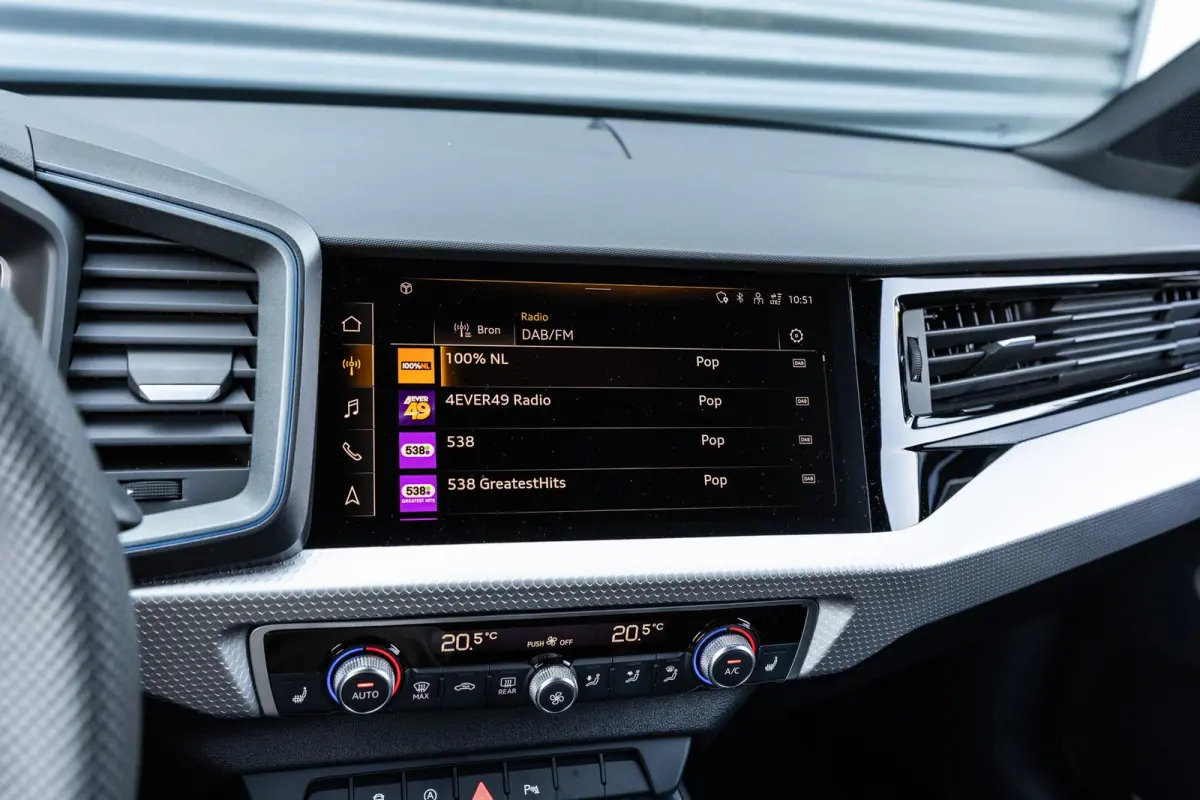 25 TFSI 95pk S-tronic S edition | Stoelverwarming | Achteruitrijcamera | Cruise Control Adaptief