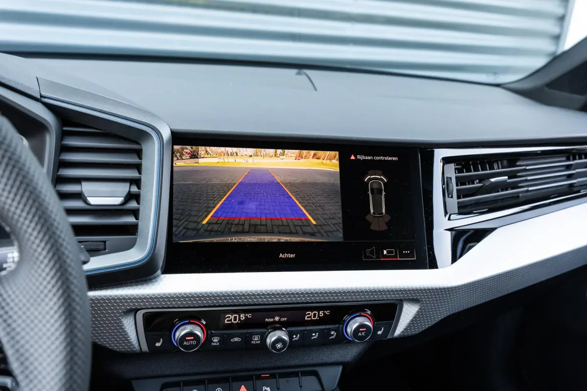 25 TFSI 95pk S-tronic S edition | Stoelverwarming | Achteruitrijcamera | Cruise Control Adaptief