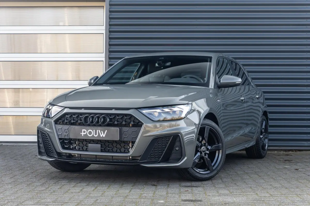 25 TFSI 95pk S-tronic S edition | Stoelverwarming | Achteruitrijcamera | Cruise Control Adaptief