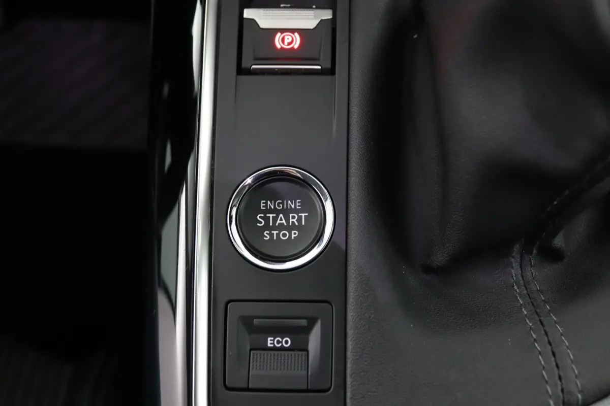 1.2 ALLURE*CARPLAY*130PK*ECC*NAVI*CAMERA*RIEM.VV*