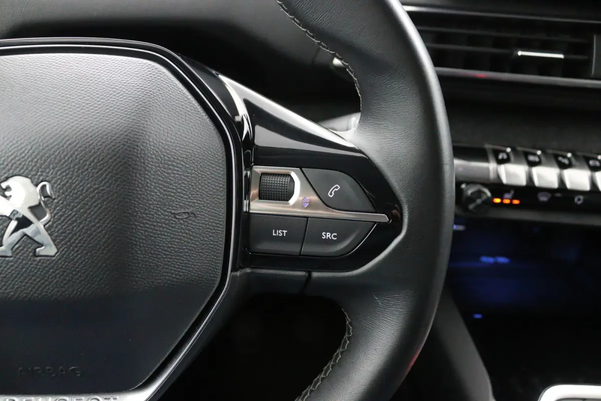 1.2 ALLURE*CARPLAY*130PK*ECC*NAVI*CAMERA*RIEM.VV*