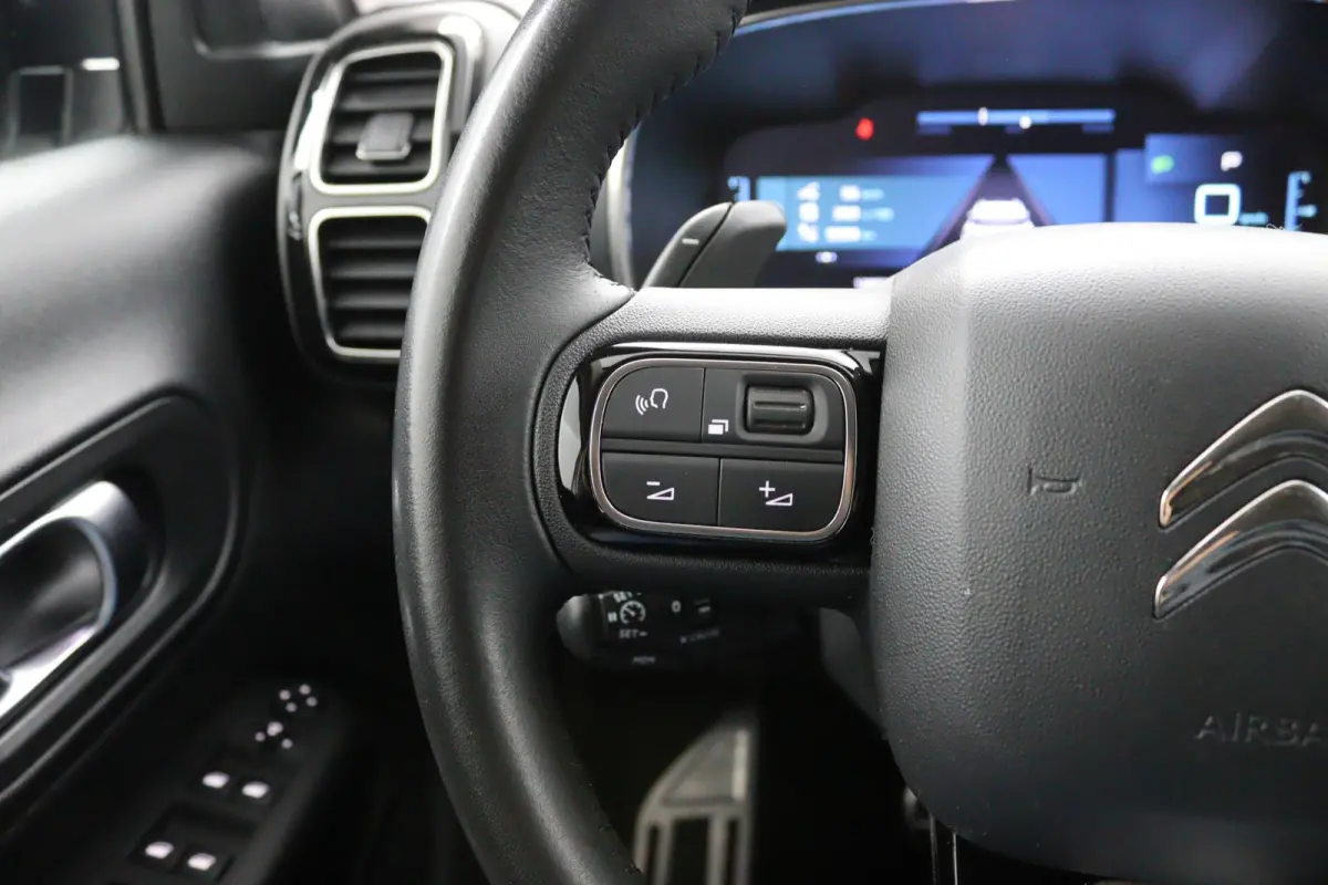 Plug-in Hybrid*CARPLAY*AUTOM.*ECC*ACC*NAVI*CAM*