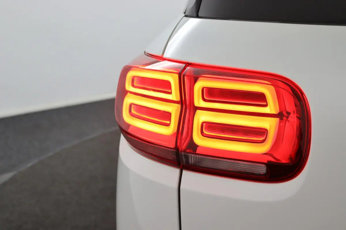 Plug-in Hybrid*CARPLAY*AUTOM.*ECC*ACC*NAVI*CAM*
