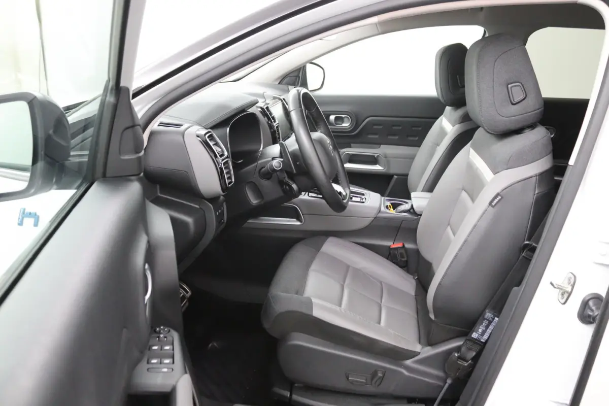 Plug-in Hybrid*CARPLAY*AUTOM.*ECC*ACC*NAVI*CAM*