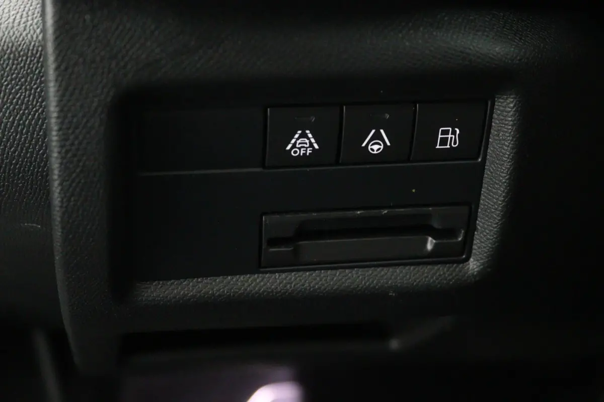 Plug-in Hybrid*CARPLAY*AUTOM.*ECC*ACC*NAVI*CAM*