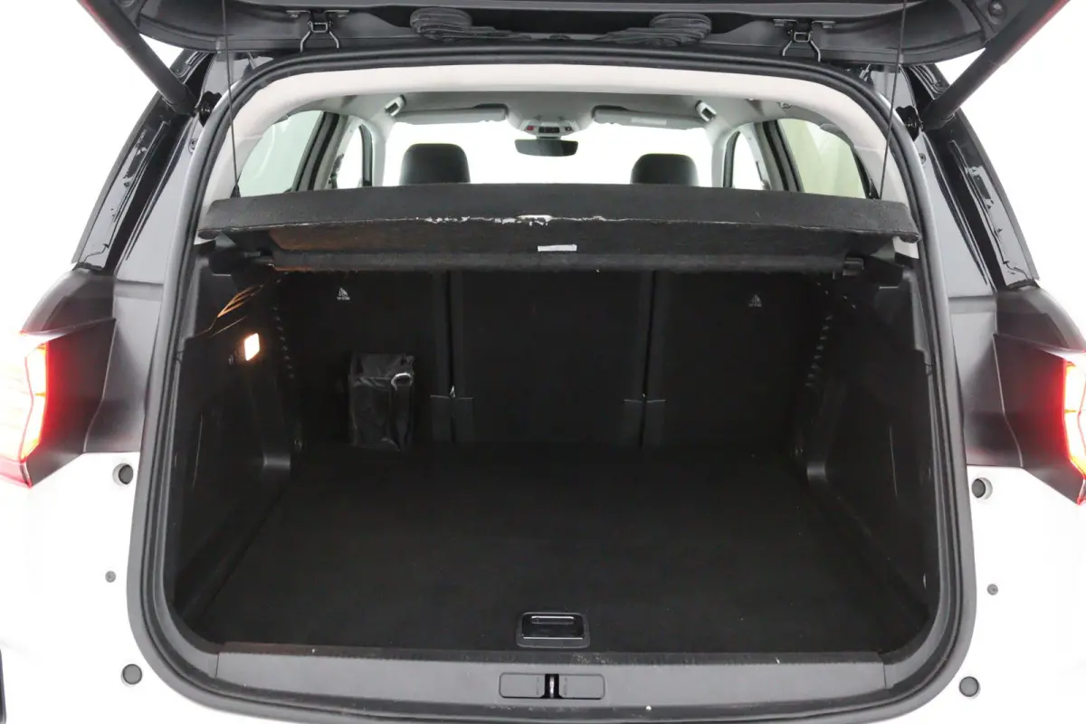 Plug-in Hybrid*CARPLAY*AUTOM.*ECC*ACC*NAVI*CAM*