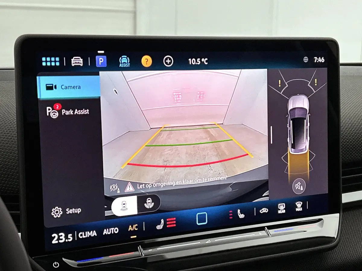 1.5 eTsi Life First Edition 116 PK Automaat | Keyless access | 18" Lichtmetalen velgen | LED koplampen | Apple Carplay | Camera | Android Auto | Climate control | Stoelverwarming | Adaptive 
