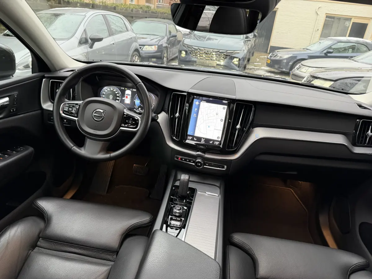 2.0 Recharge T8 AWD Inscription Schuif/kantel dak, Adaptive Cruise control