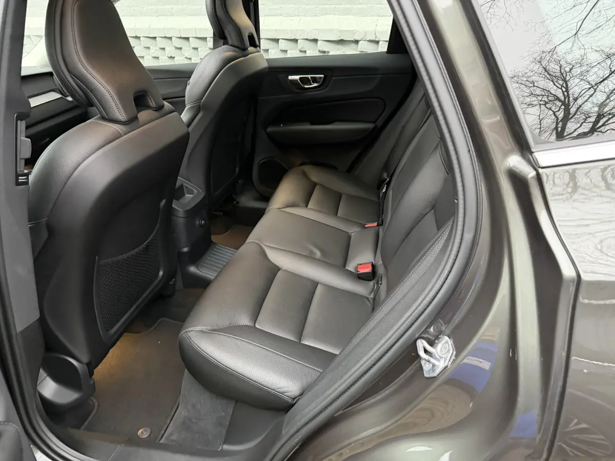 2.0 Recharge T8 AWD Inscription Schuif/kantel dak, Adaptive Cruise control